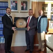 Basında Özdil Modern kurucusu Mehmet Özdil