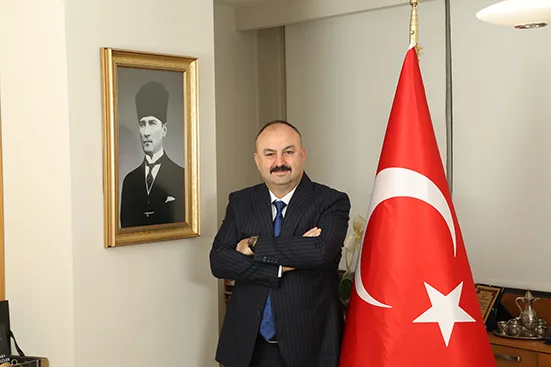 Basında Özdil Modern kurucusu Mehmet Özdil