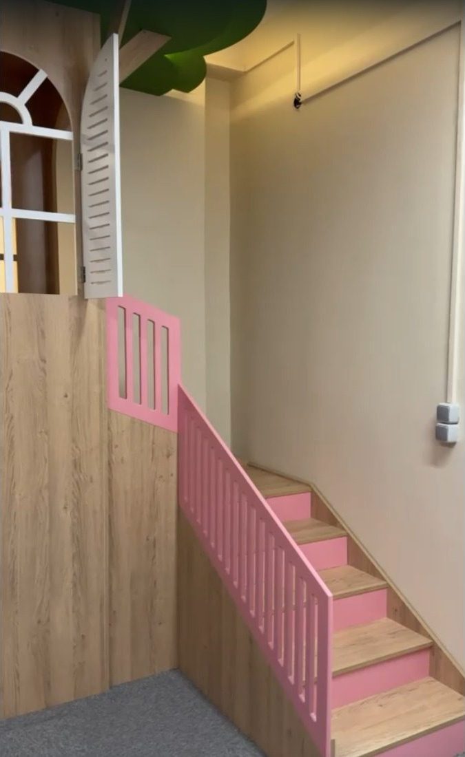 Bambino Çocuk Oyun Atölyesi ve Kids Cafe — Oyun alanı ve kafe
