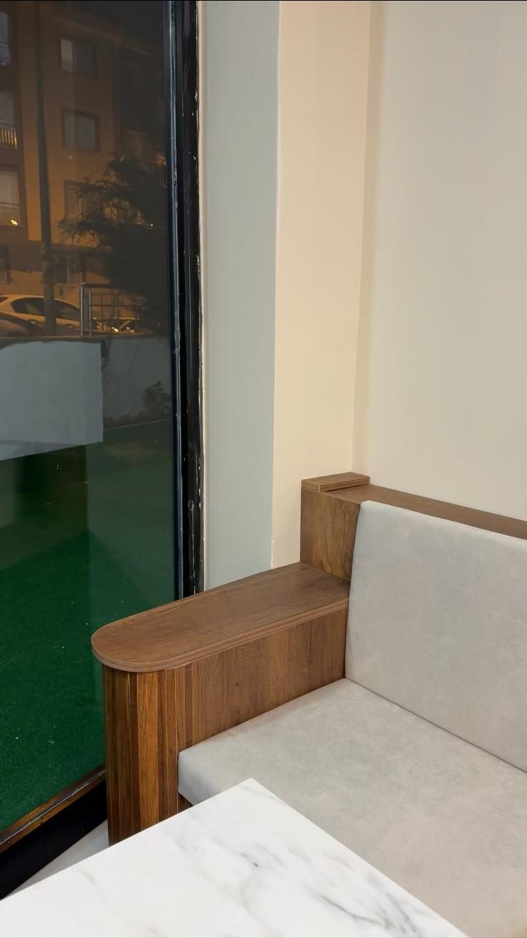 Bambino Çocuk Oyun Atölyesi ve Kids Cafe — Oyun alanı ve kafe