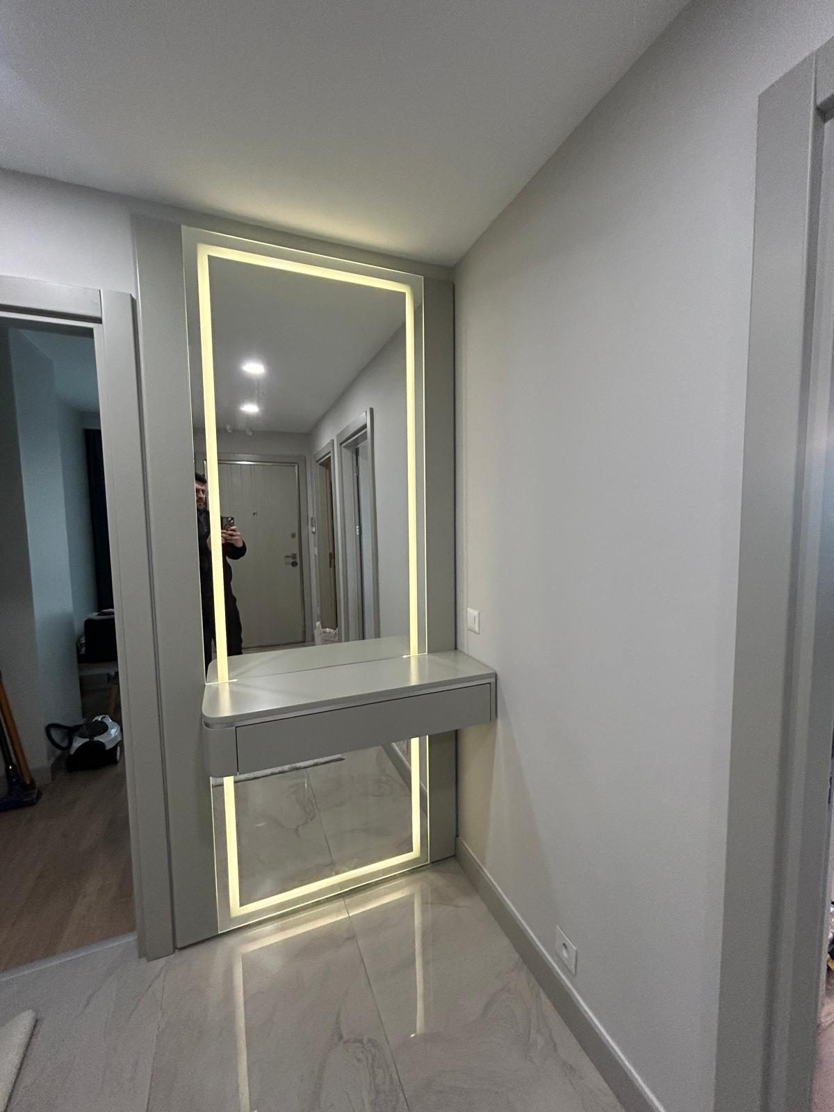 Üsküdar TV Ünitesi ve Dresuar — Salon ve antre
